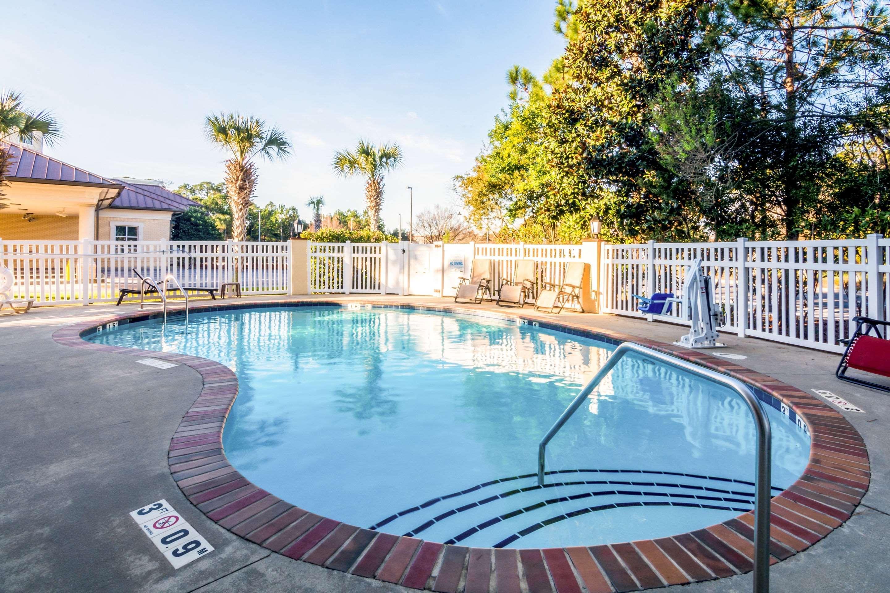 Comfort Suites Panama City Beach Exterior foto